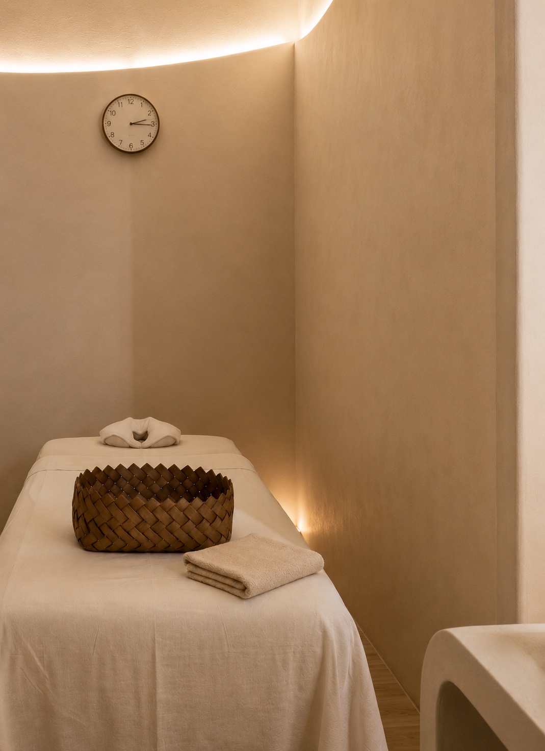 Swanya House massage treatment room